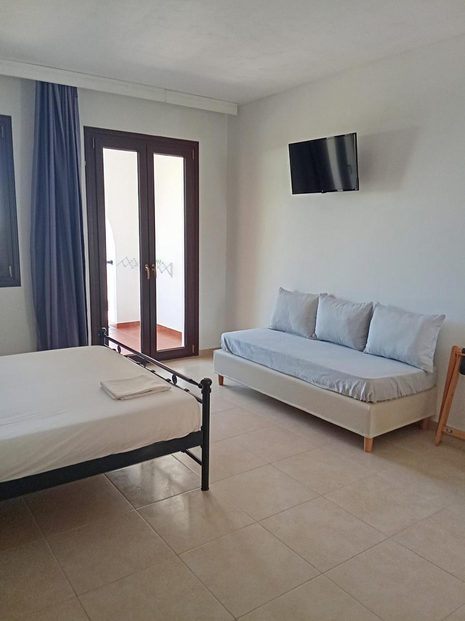Alex Mike Apartment Agia Anna  Bagian luar foto