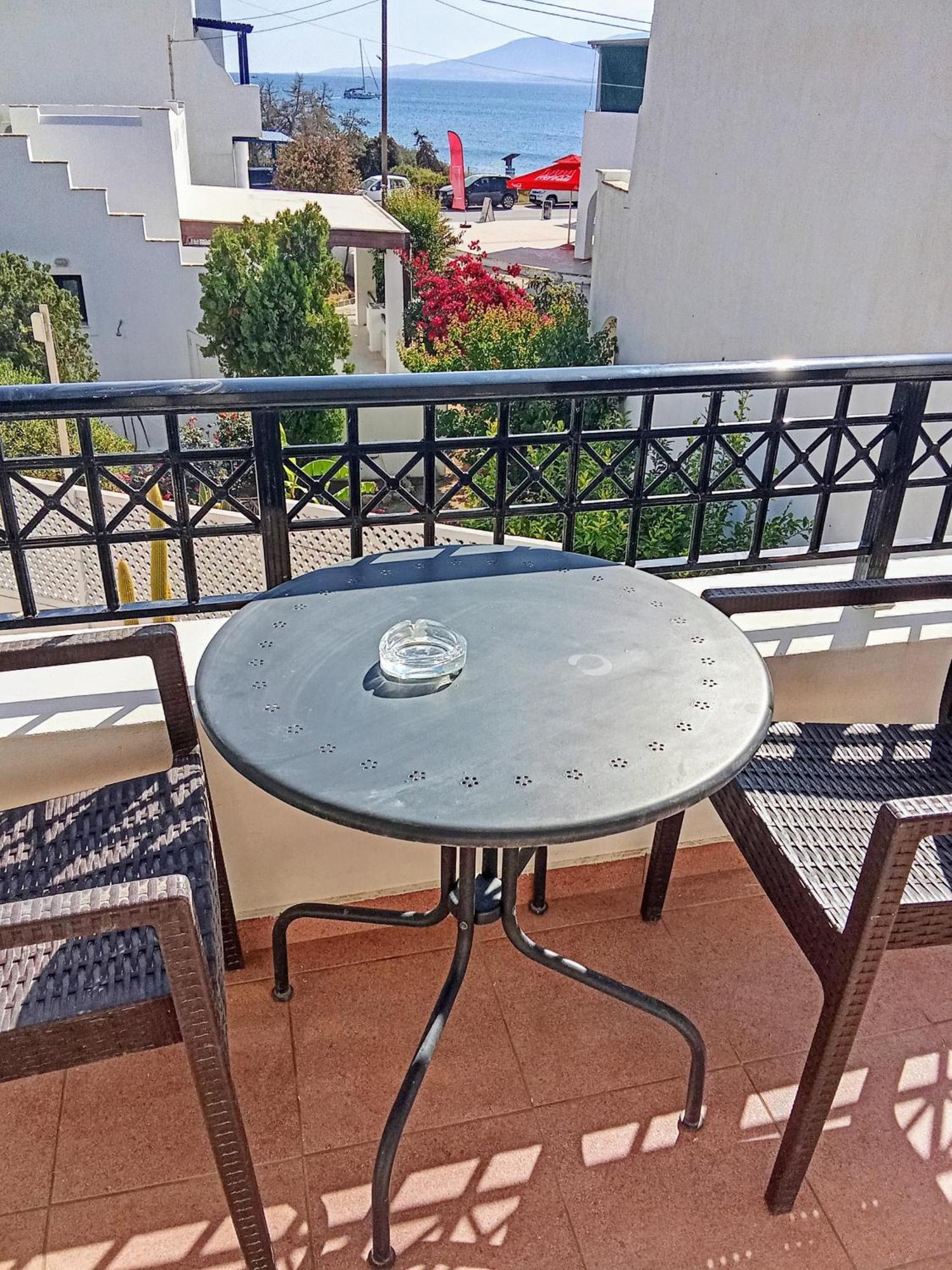 Alex Mike Apartment Agia Anna  Bagian luar foto