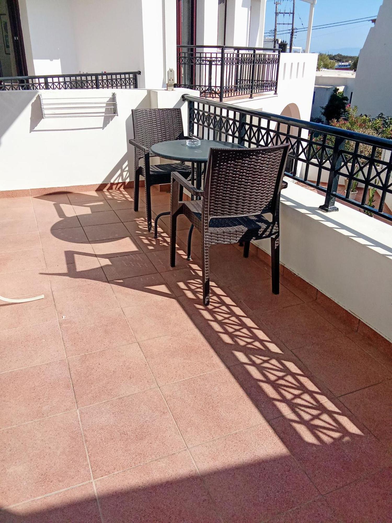 Alex Mike Apartment Agia Anna  Bagian luar foto