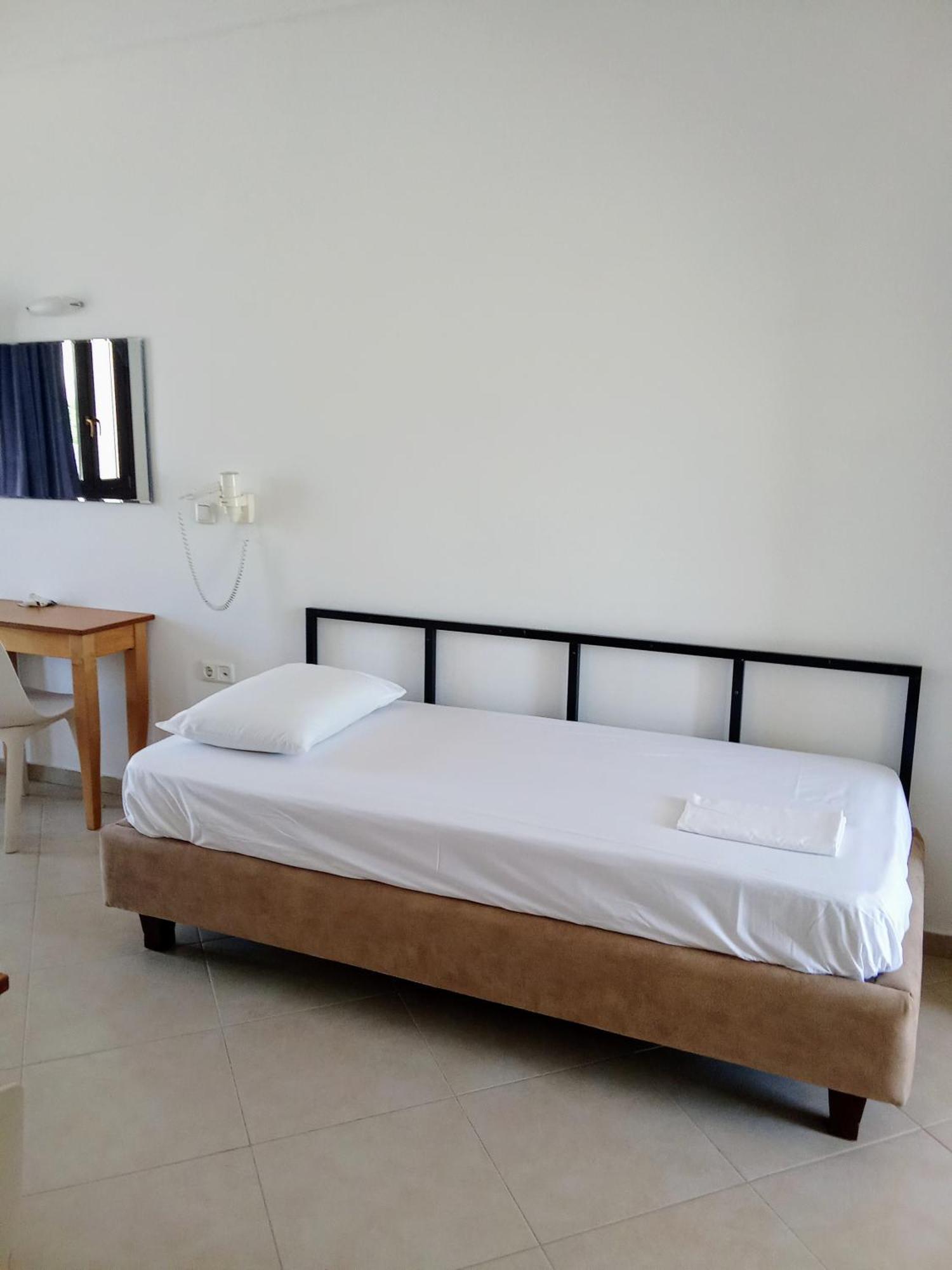 Alex Mike Apartment Agia Anna  Bagian luar foto