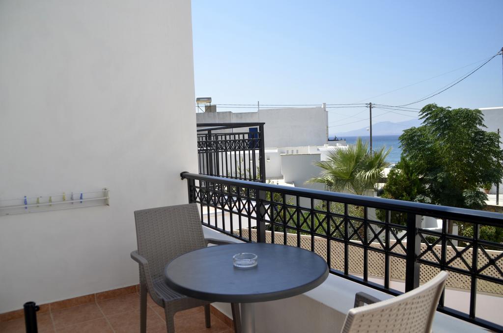 Alex Mike Apartment Agia Anna  Bagian luar foto