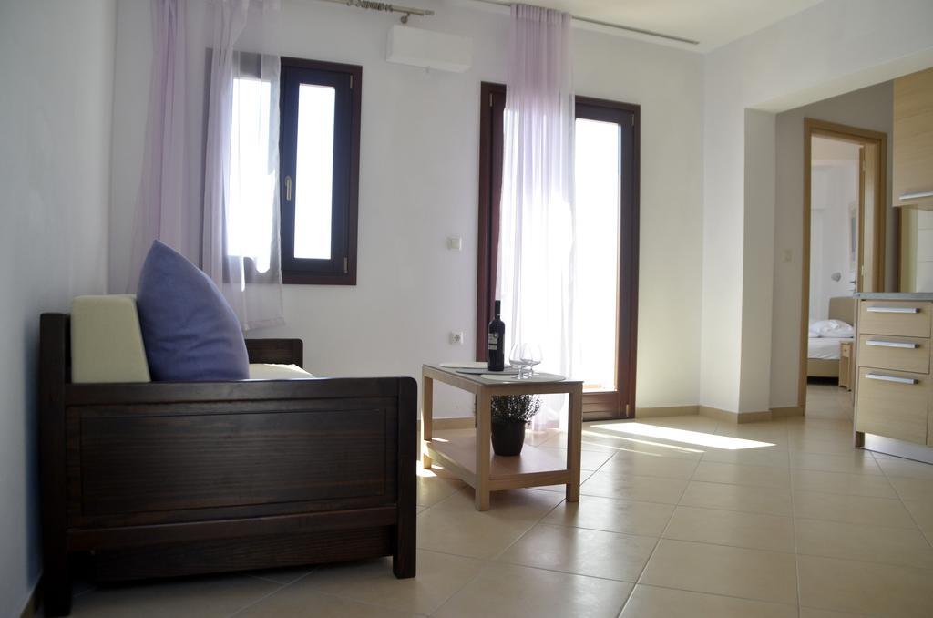 Alex Mike Apartment Agia Anna  Bagian luar foto
