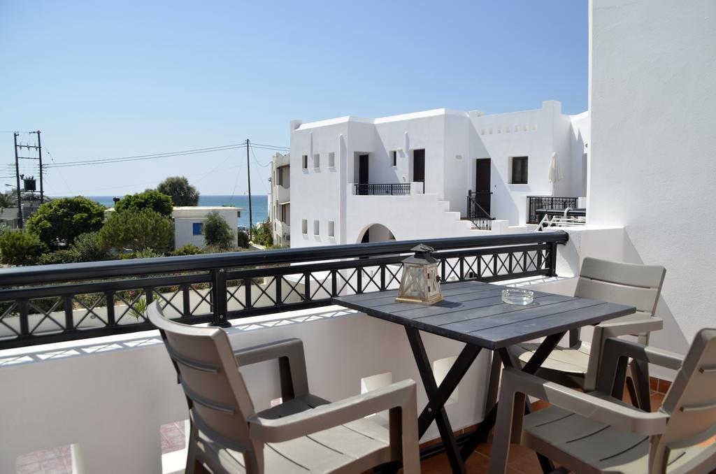 Alex Mike Apartment Agia Anna  Bagian luar foto