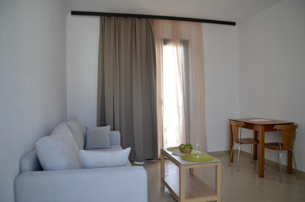 Alex Mike Apartment Agia Anna  Bagian luar foto